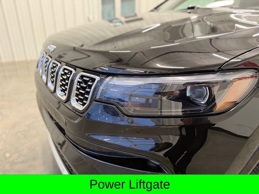 Used 2024 Jeep Compass Limited w/ Elite Group image 10