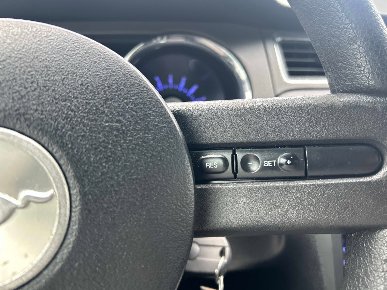 Used 2012 Ford Mustang Convertible image 18