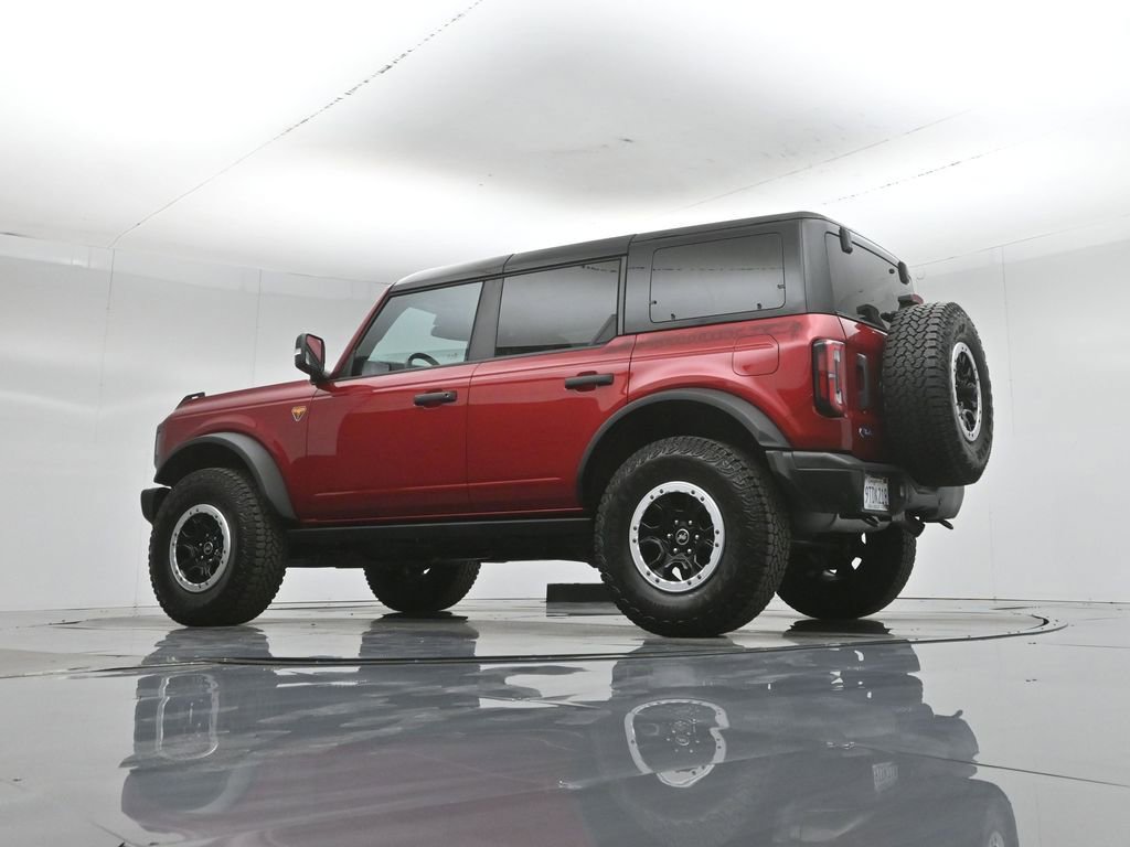 Used 2025 Ford Bronco Badlands AWD/4WD image 49