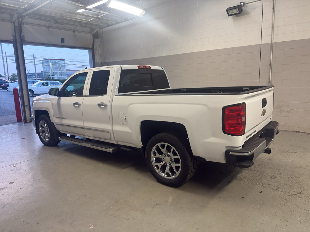 Used 2015 Chevrolet Silverado 1500 LTZ AWD/4WD image 5