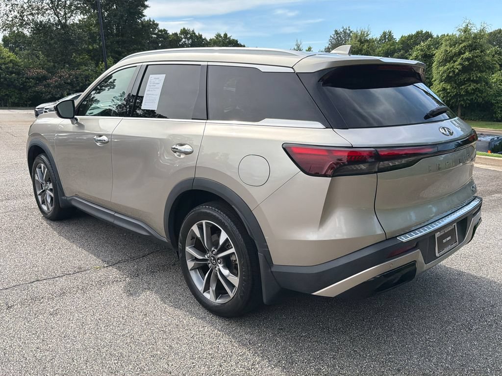 Used 2023 INFINITI QX60 Luxe w/ Cargo Package FWD image 5