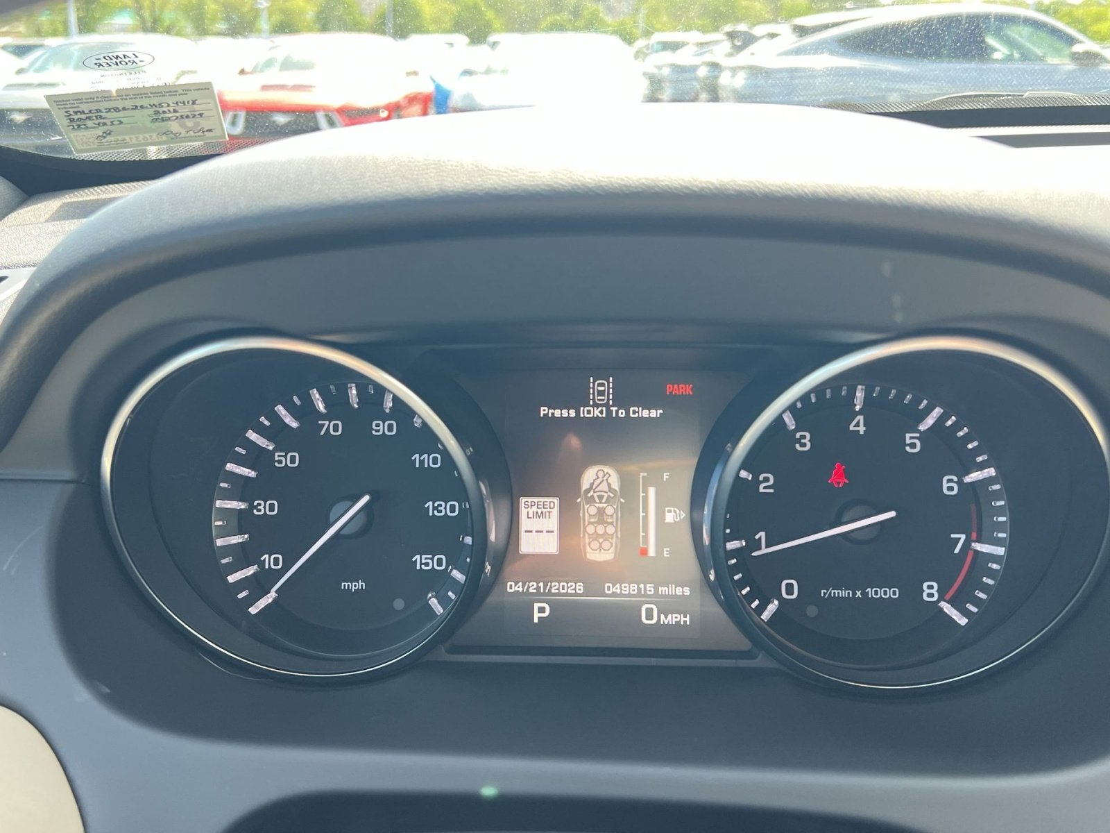 Used 2016 Land Rover Discovery Sport HSE image 25
