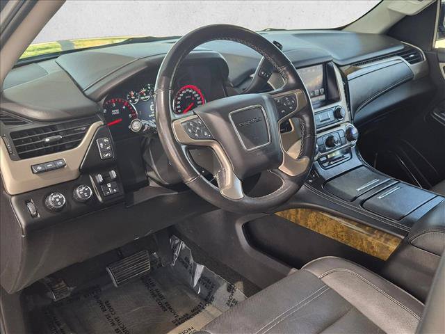 Used 2016 GMC Yukon Denali w/ Open Road Package AWD/4WD image 10