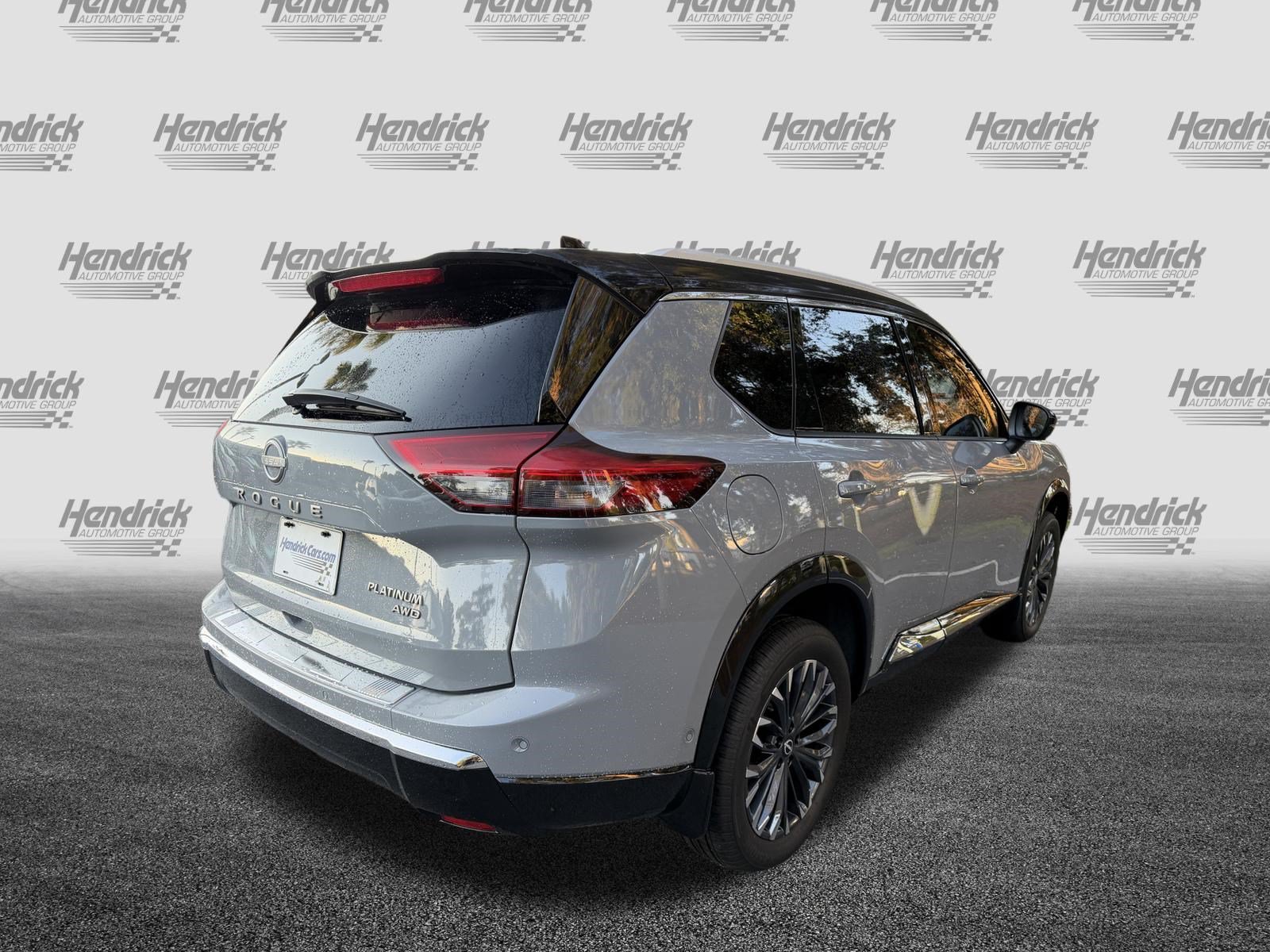 Used 2026 Nissan Rogue Platinum w/ Tech Package AWD/4WD image 9