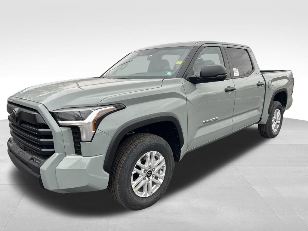 New 2026 Toyota Tundra SR5