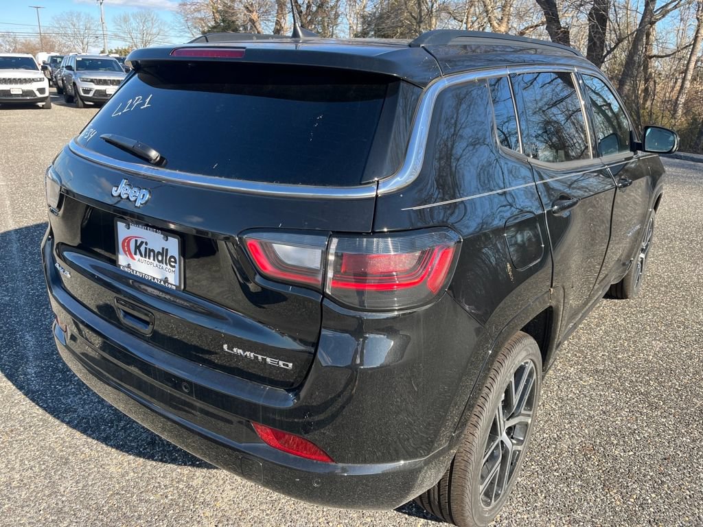 New 2025 Jeep Compass Limited w/ Elite Group AWD/4WD image 30
