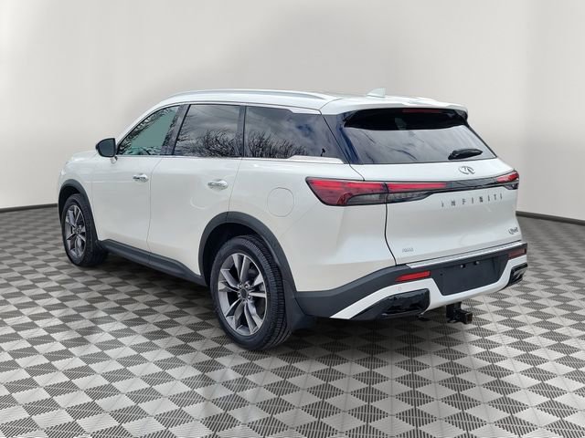 Used 2023 INFINITI QX60 Luxe w/ Vision Package image 4