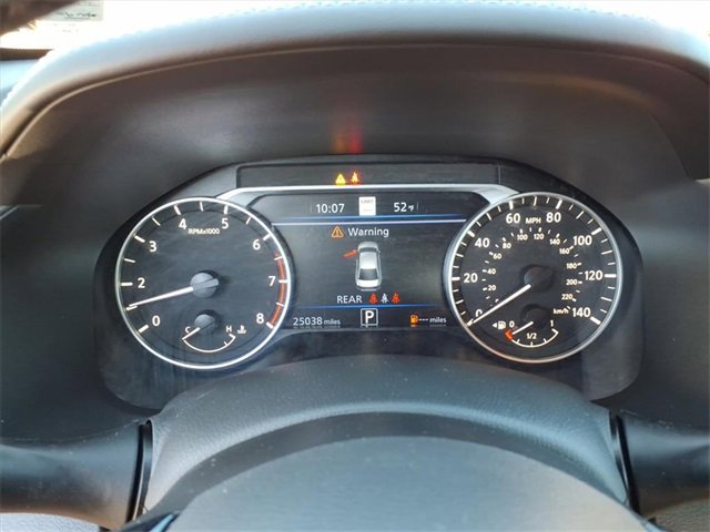 Used 2023 Nissan Altima 2.5 SV w/ SV Premium Package image 16