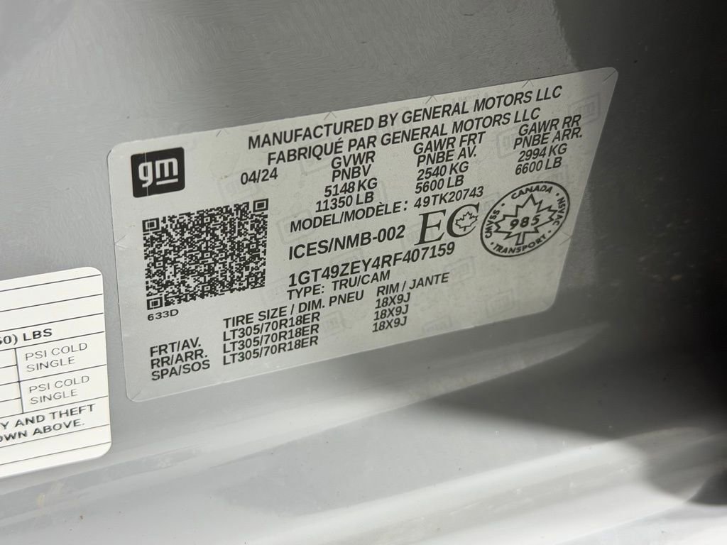 Used 2024 GMC Sierra 2500 AT4X image 36