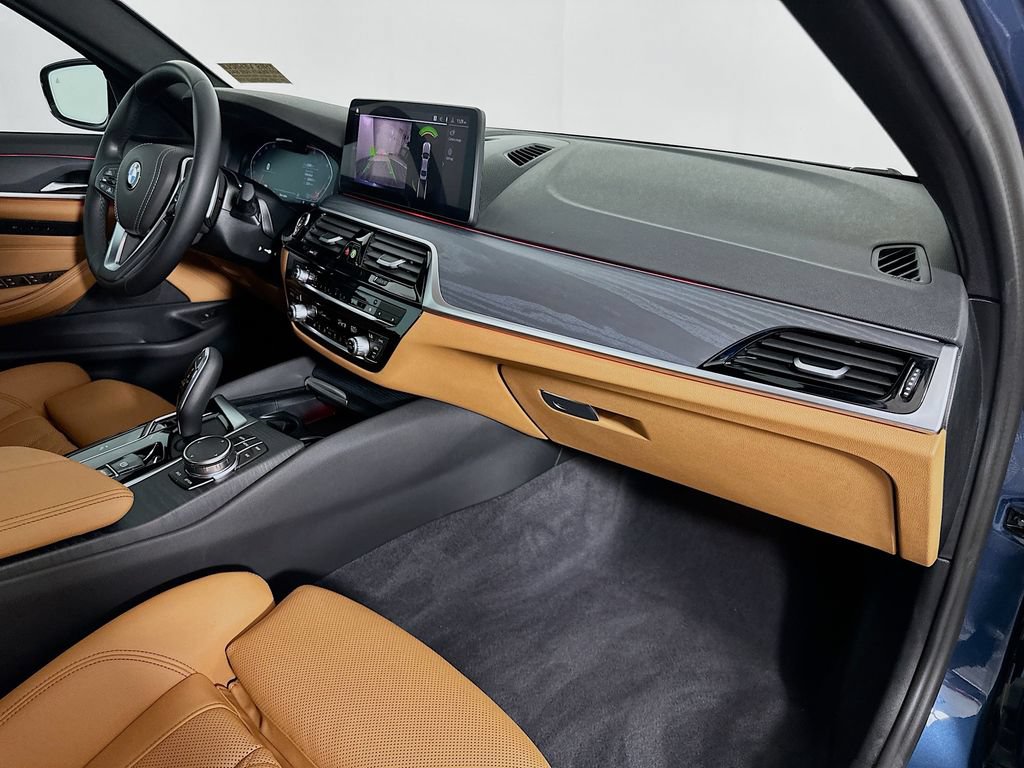 Certified 2023 BMW 530i RWD image 30