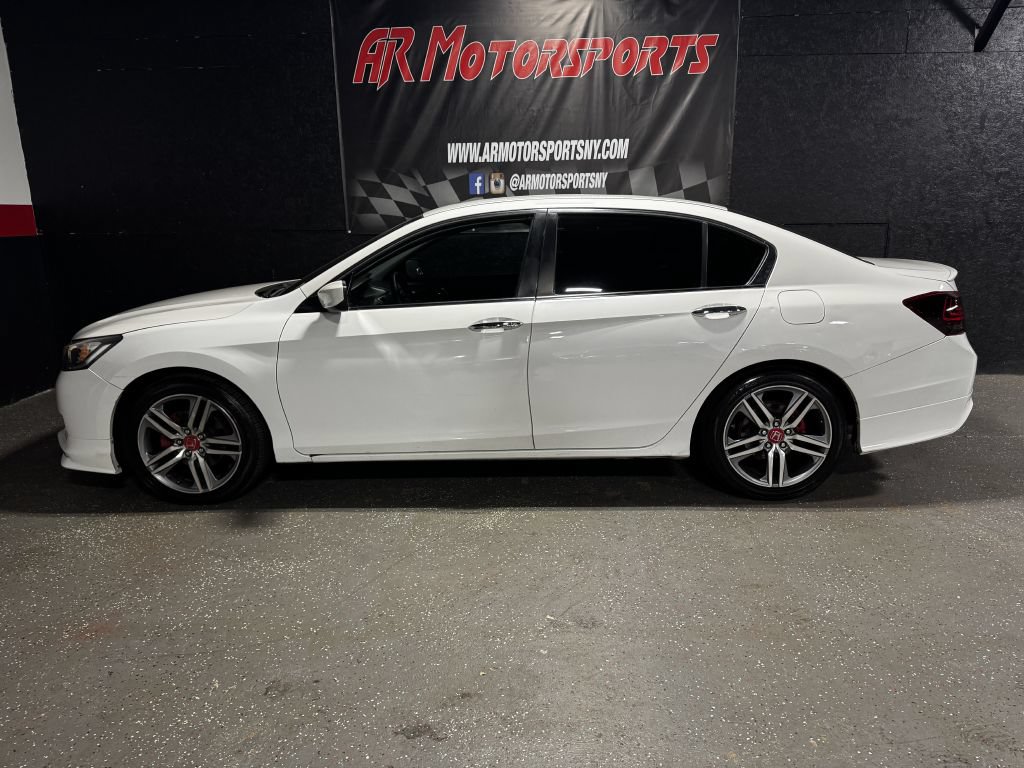 Used 2014 Honda Accord Sport image 2