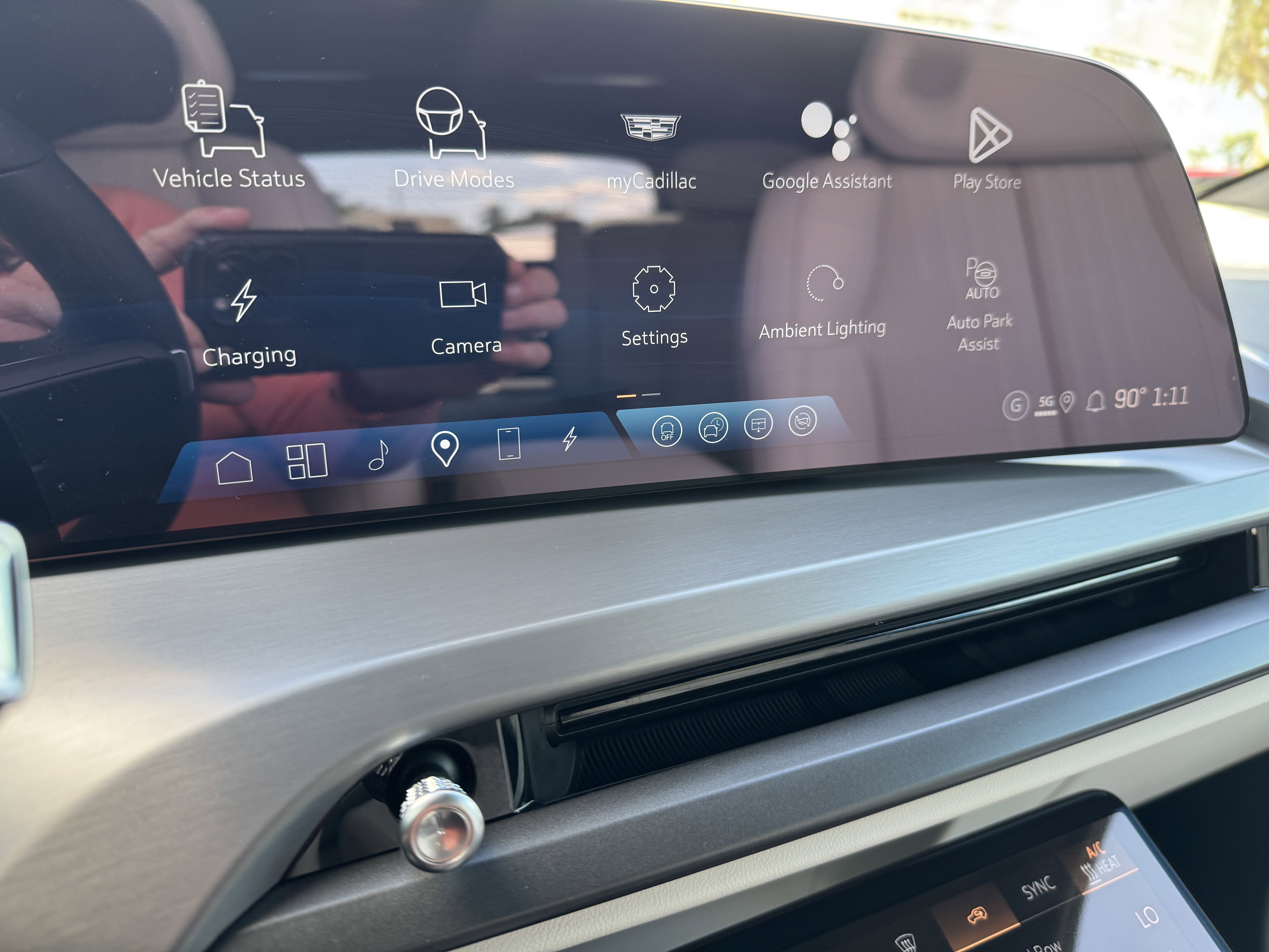 New 2026 Cadillac Vistiq Luxury image 23