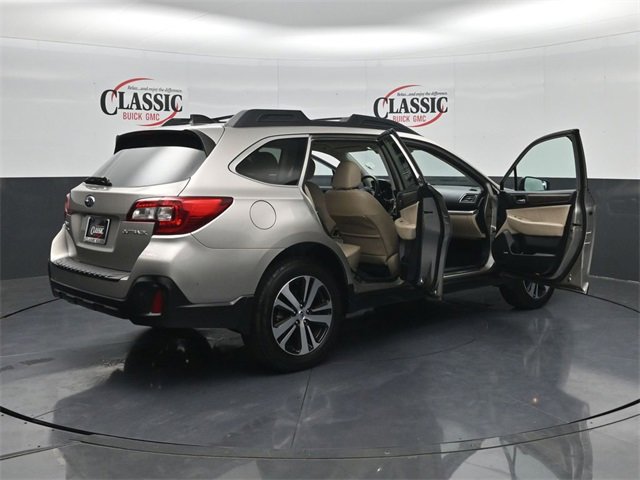 Used 2018 Subaru Outback 2.5i Limited image 33