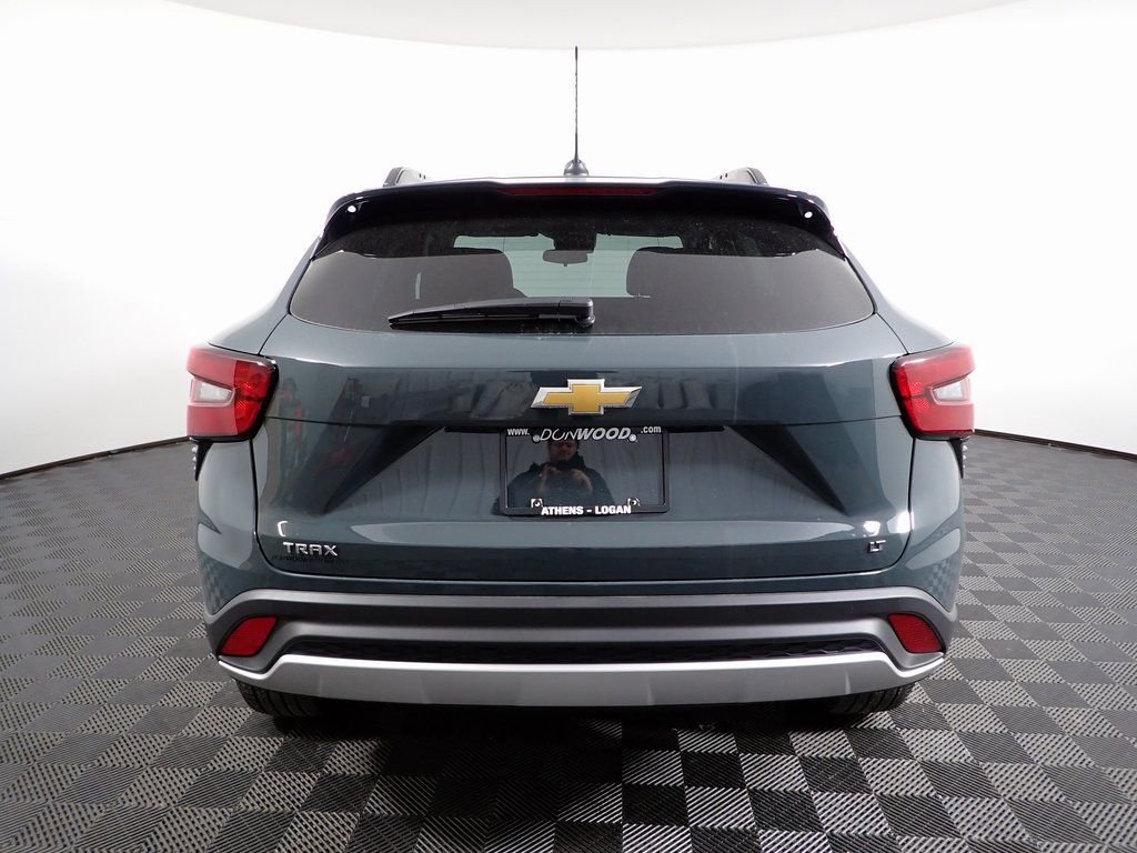 New 2026 Chevrolet Trax LT w/ LT Convenience Package image 10