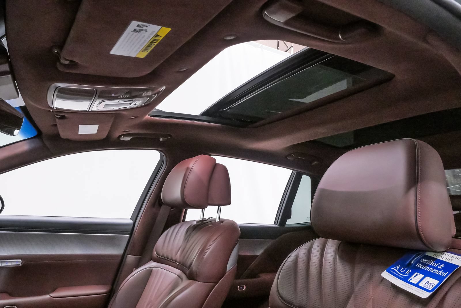 Certified 2023 Genesis G90 3.5T AWD/4WD image 10