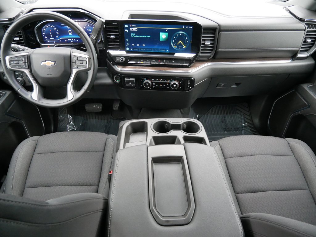 Used 2023 Chevrolet Silverado 1500 LT AWD/4WD image 12
