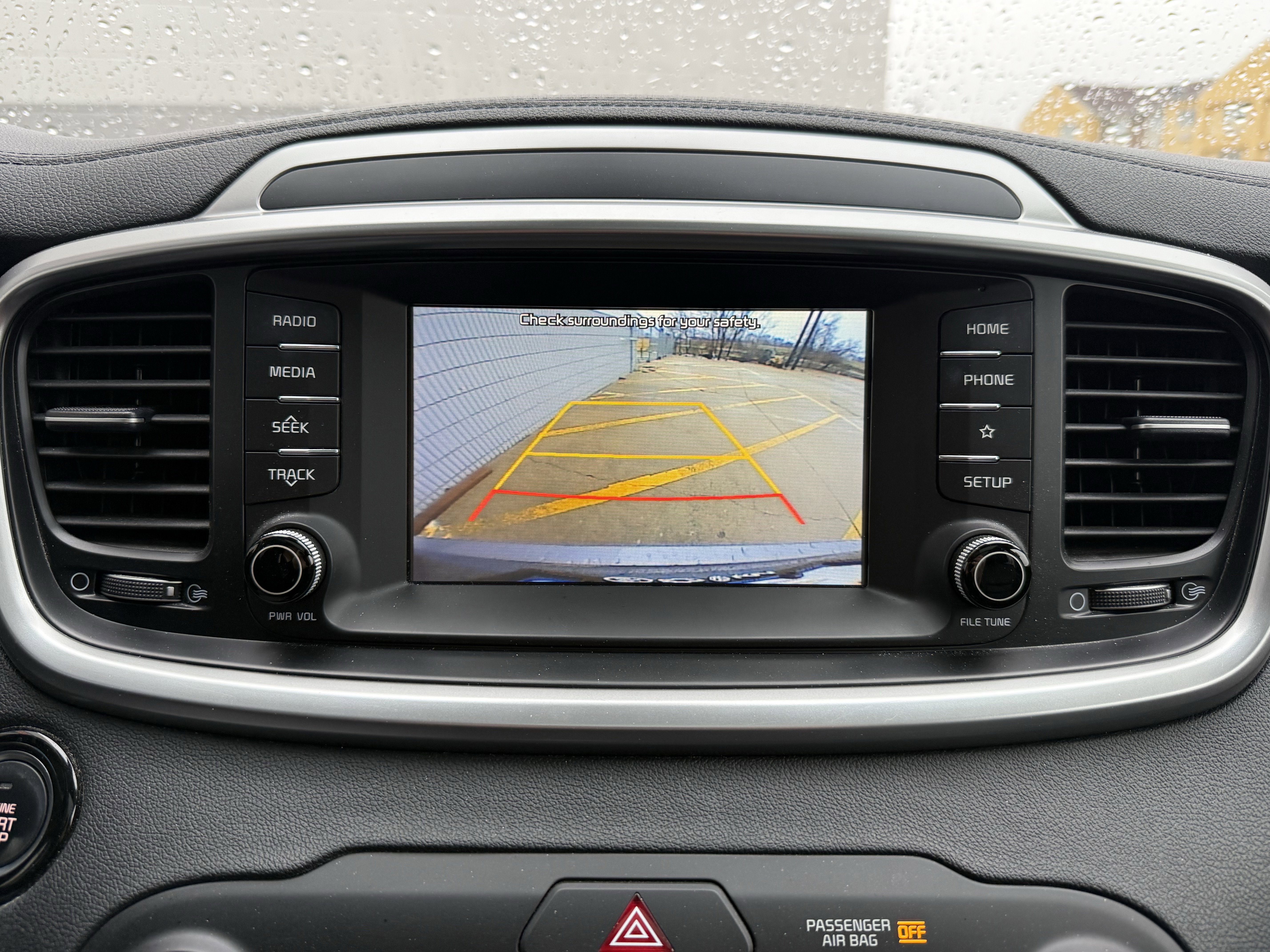 Used 2020 Kia Sorento EX image 19