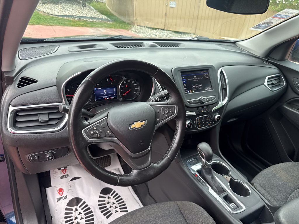 Used 2022 Chevrolet Equinox LT AWD/4WD image 15