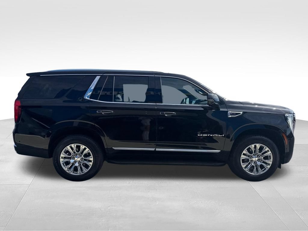 Used 2025 GMC Yukon Denali AWD/4WD image 15