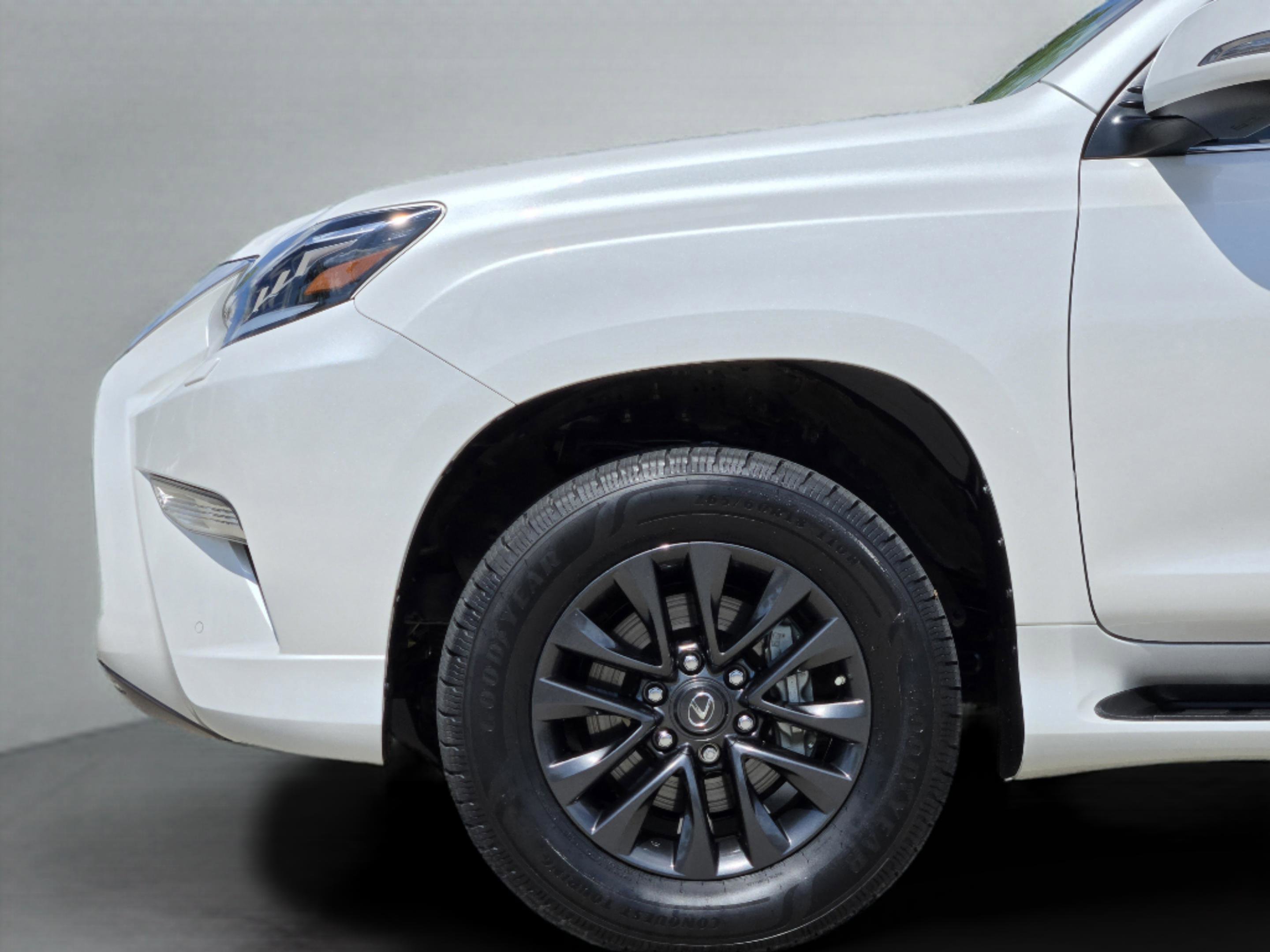 Used 2023 Lexus GX 460 Premium w/ Premium Package AWD/4WD image 39