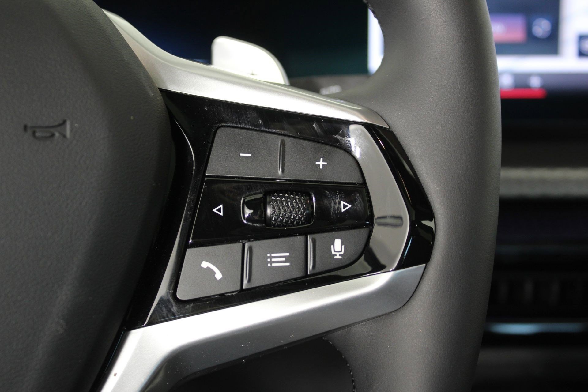 Certified 2025 BMW 330i xDrive Sedan image 27