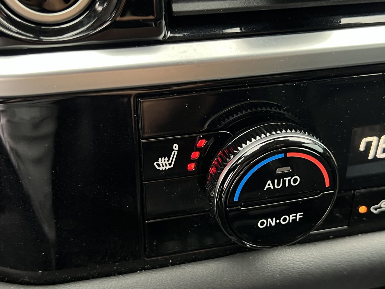 Certified 2022 Nissan Pathfinder SL image 20