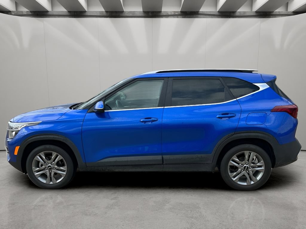 Used 2022 Kia Seltos S FWD image 2