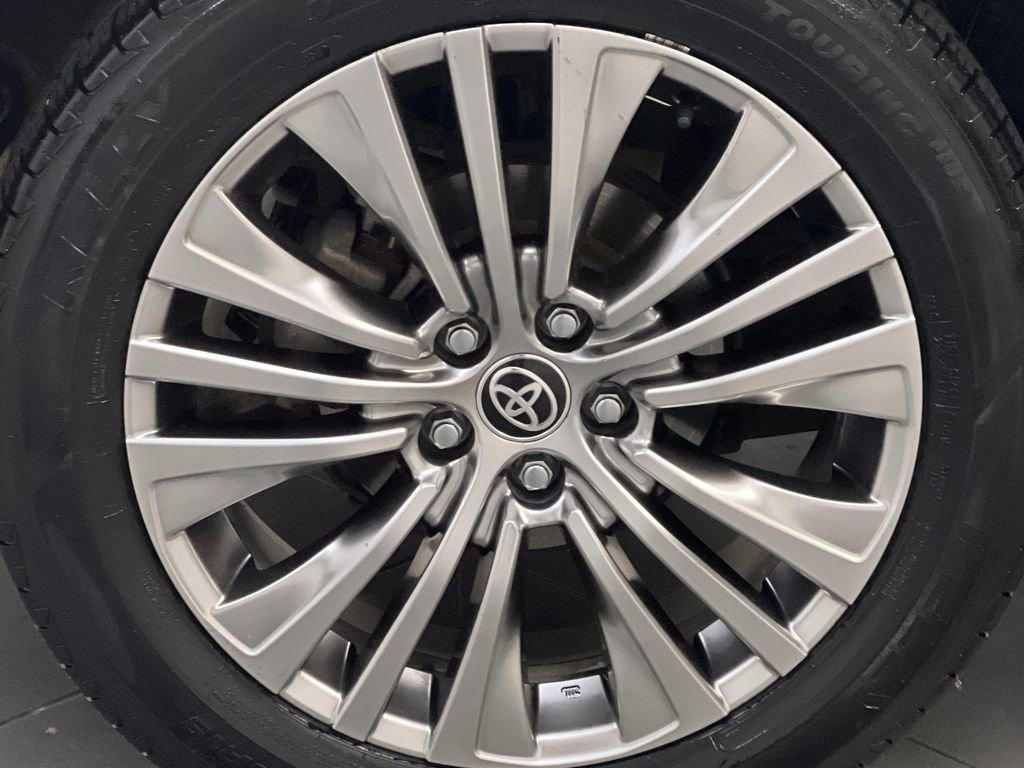 Used 2022 Toyota Venza Limited AWD/4WD image 62