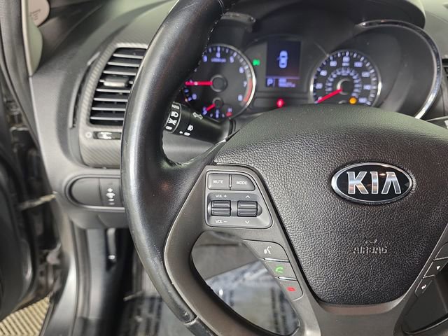 Used 2015 Kia Forte EX FWD image 26