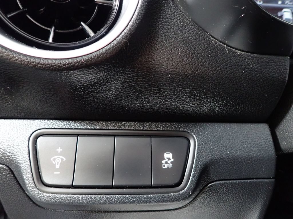 Used 2023 Kia Forte LXS FWD image 20