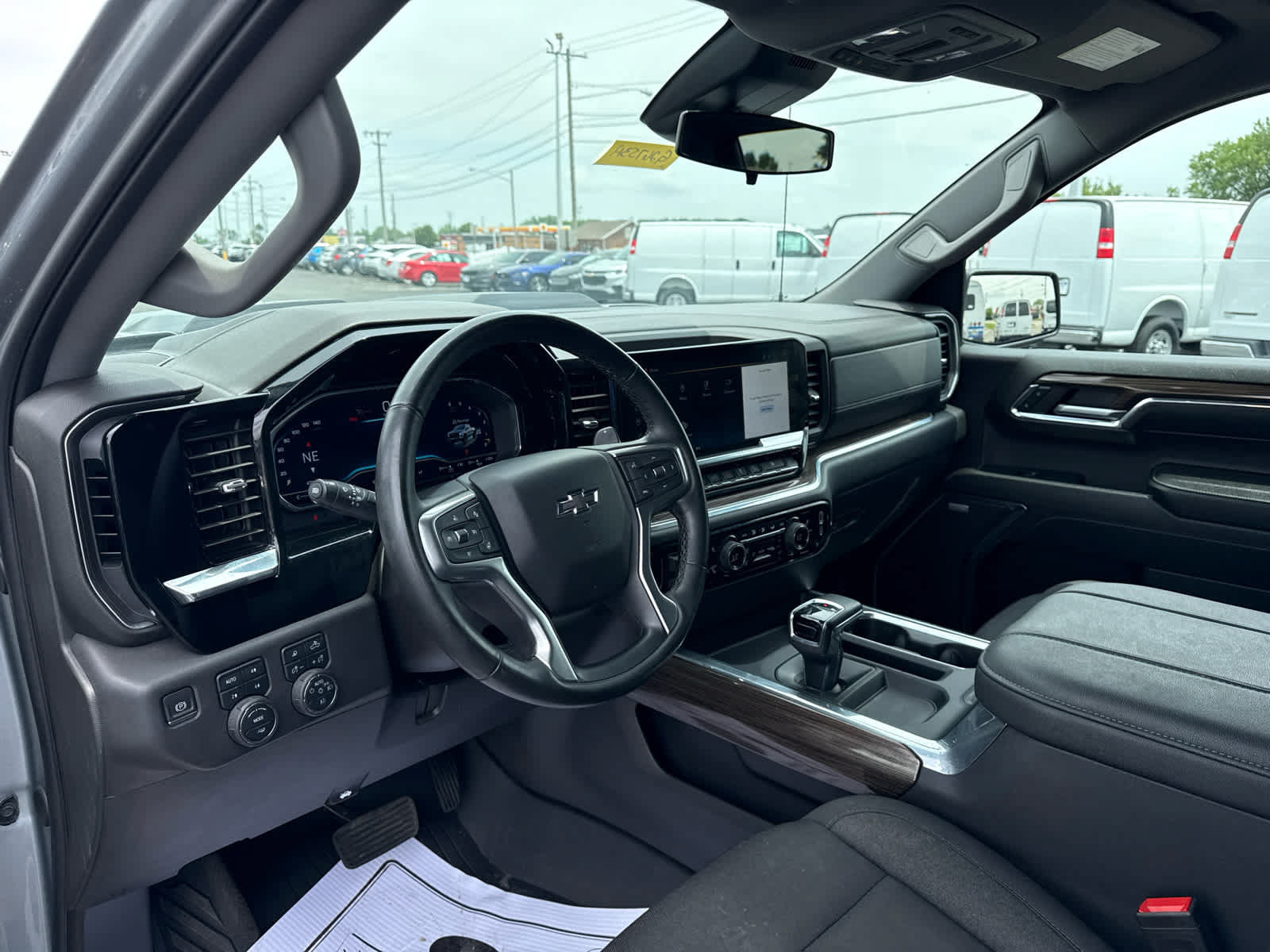 Certified 2024 Chevrolet Silverado 1500 LT Trail Boss w/ Convenience Package II AWD/4WD image 13