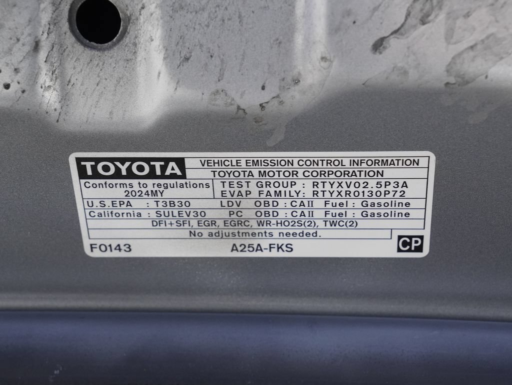 Used 2024 Toyota Camry SE FWD image 31