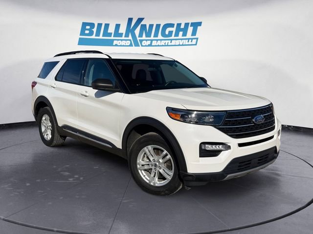 Used 2023 Ford Explorer XLT w/ Equipment Group 202A image 7