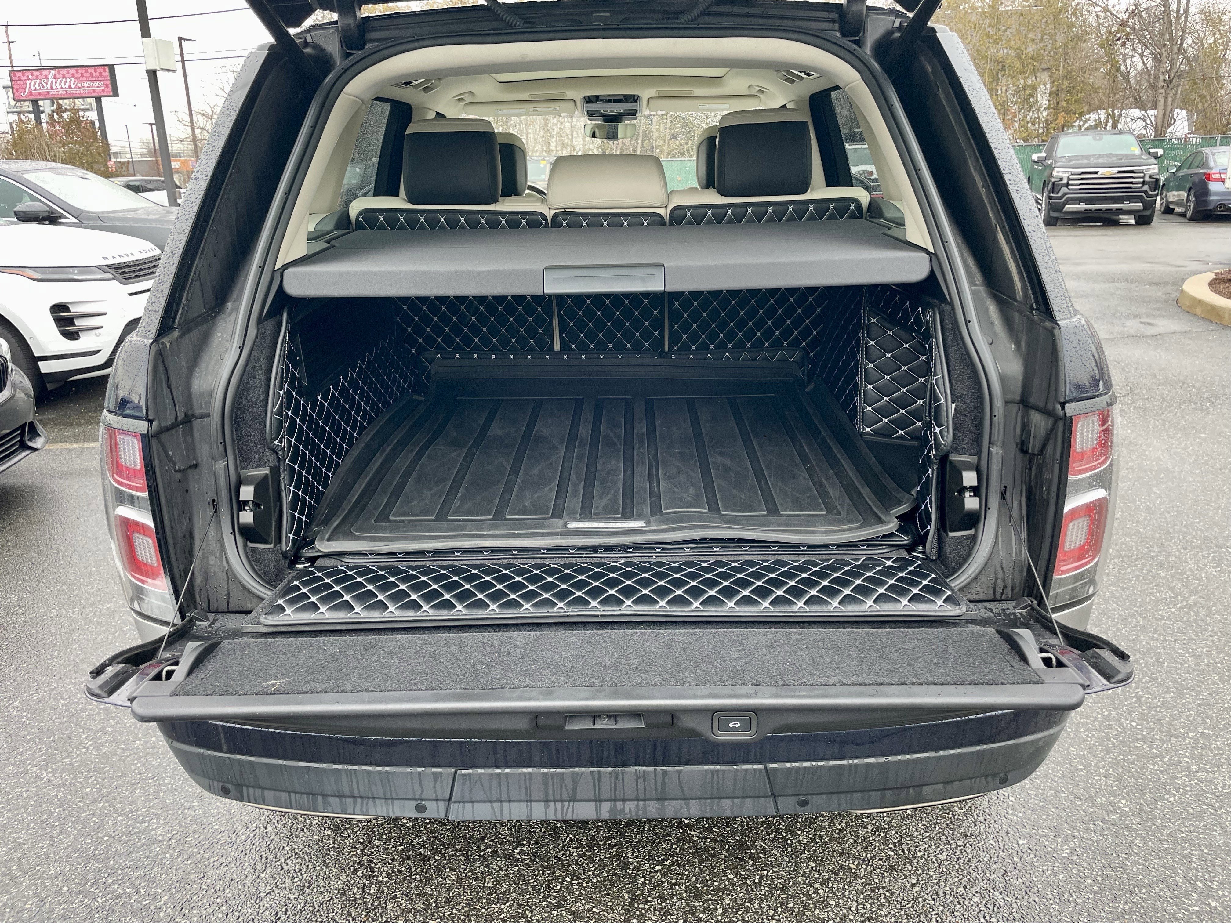 Used 2022 Land Rover Range Rover Westminster Edition image 36