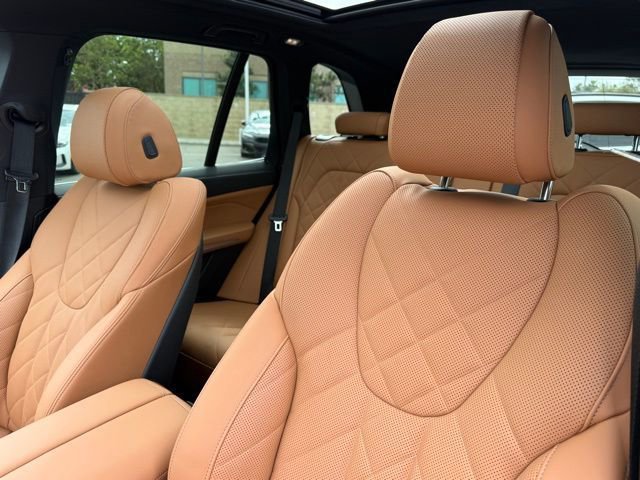 Used 2025 BMW X5 xDrive40i w/ Premium Package image 22