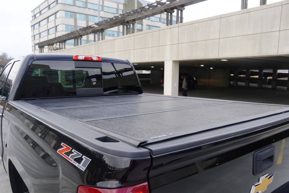 Used 2017 Chevrolet Silverado 1500 LTZ Z71 AWD/4WD image 38