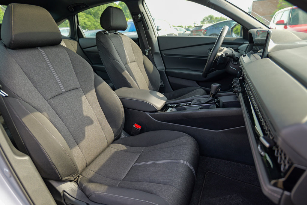 Used 2023 Honda Accord Sport image 36