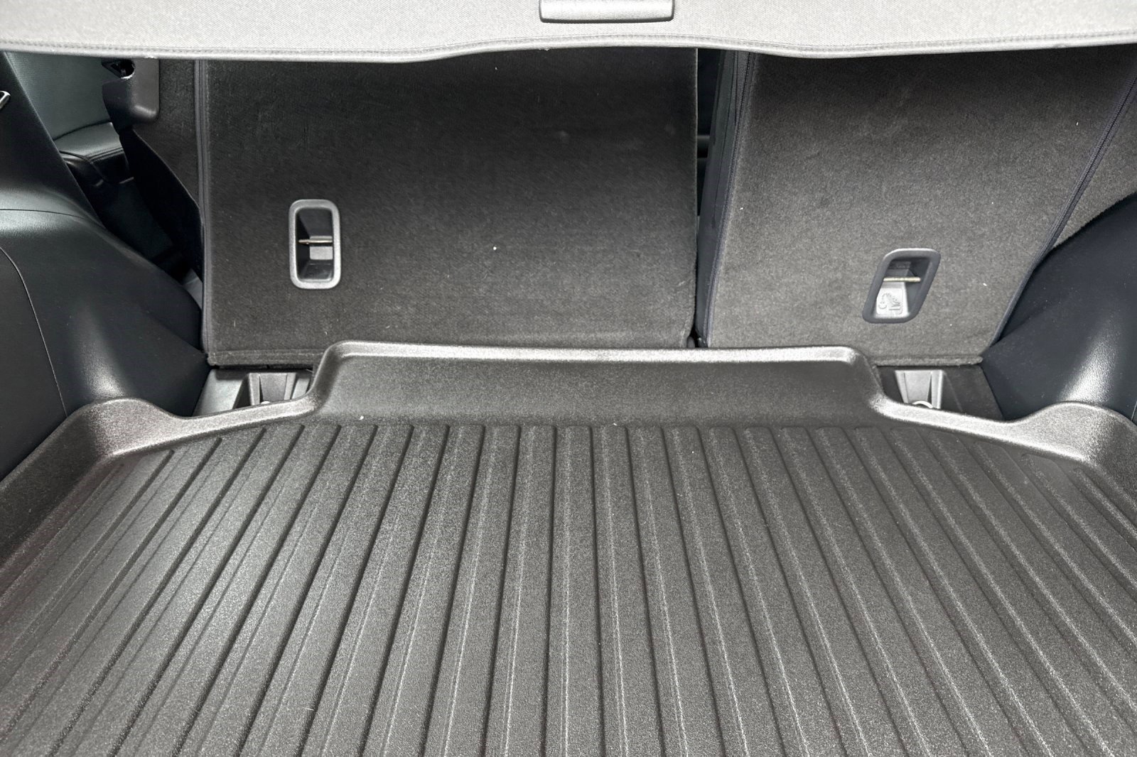 Used 2015 Honda CR-V Touring image 31