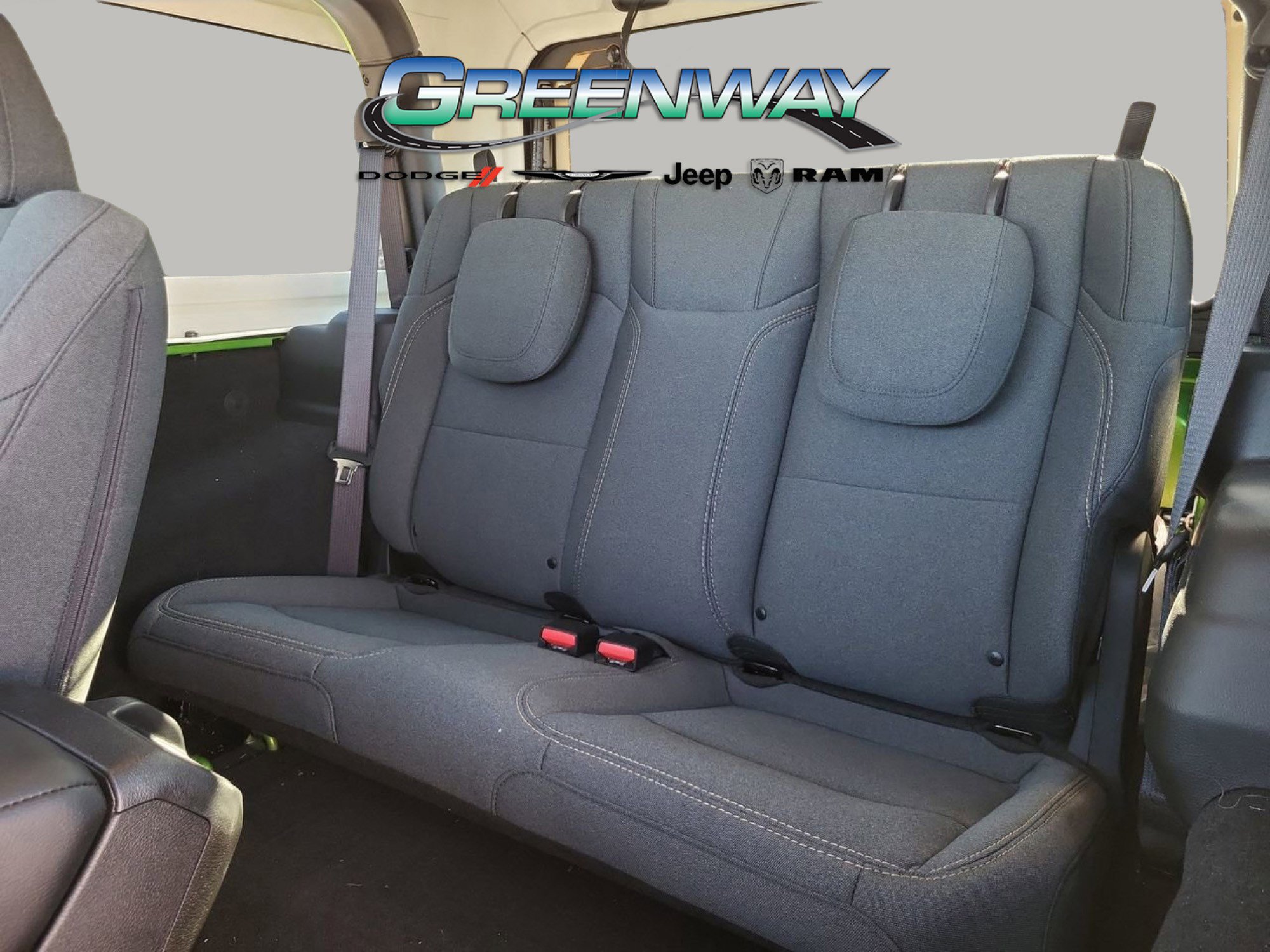 Used 2025 Jeep Wrangler Sport image 15