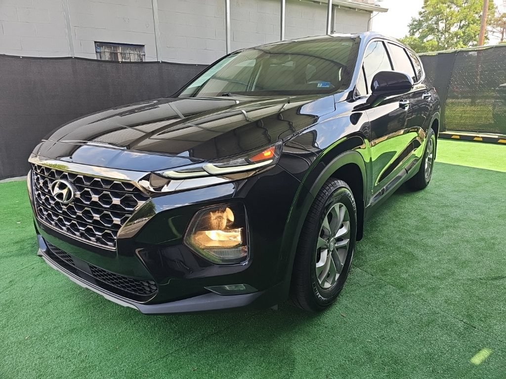 Used 2019 Hyundai Santa Fe SEL FWD image 9