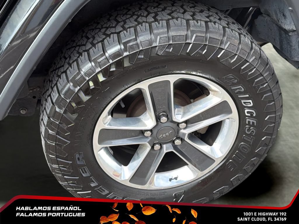 Used 2019 Jeep Wrangler Unlimited Sahara w/ Safety Group AWD/4WD image 33