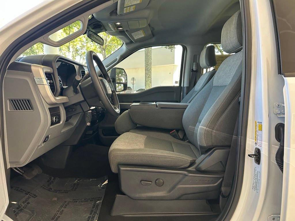 Used 2026 Ford F250 XLT AWD/4WD image 6