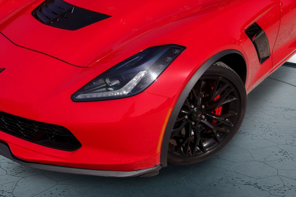 Used 2016 Chevrolet Corvette Z06 RWD image 3