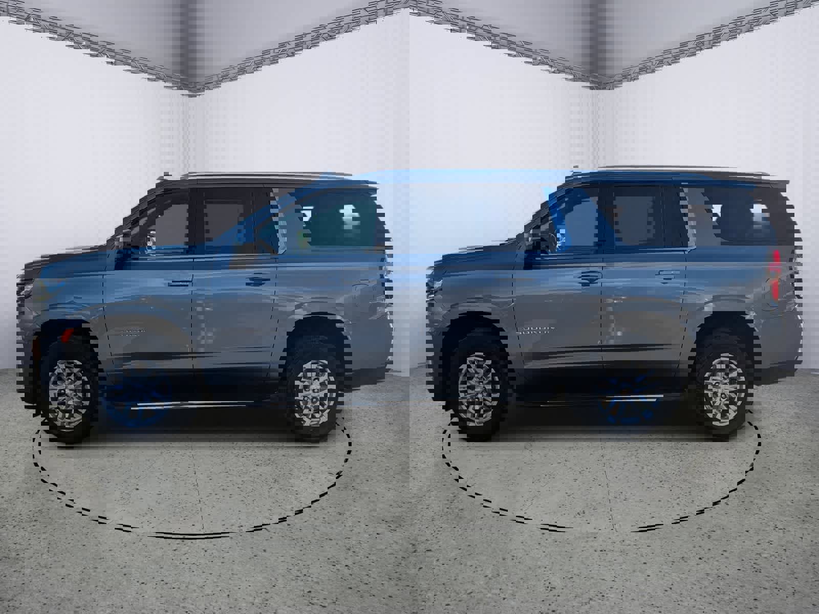 Used 2022 Chevrolet Suburban LT image 5