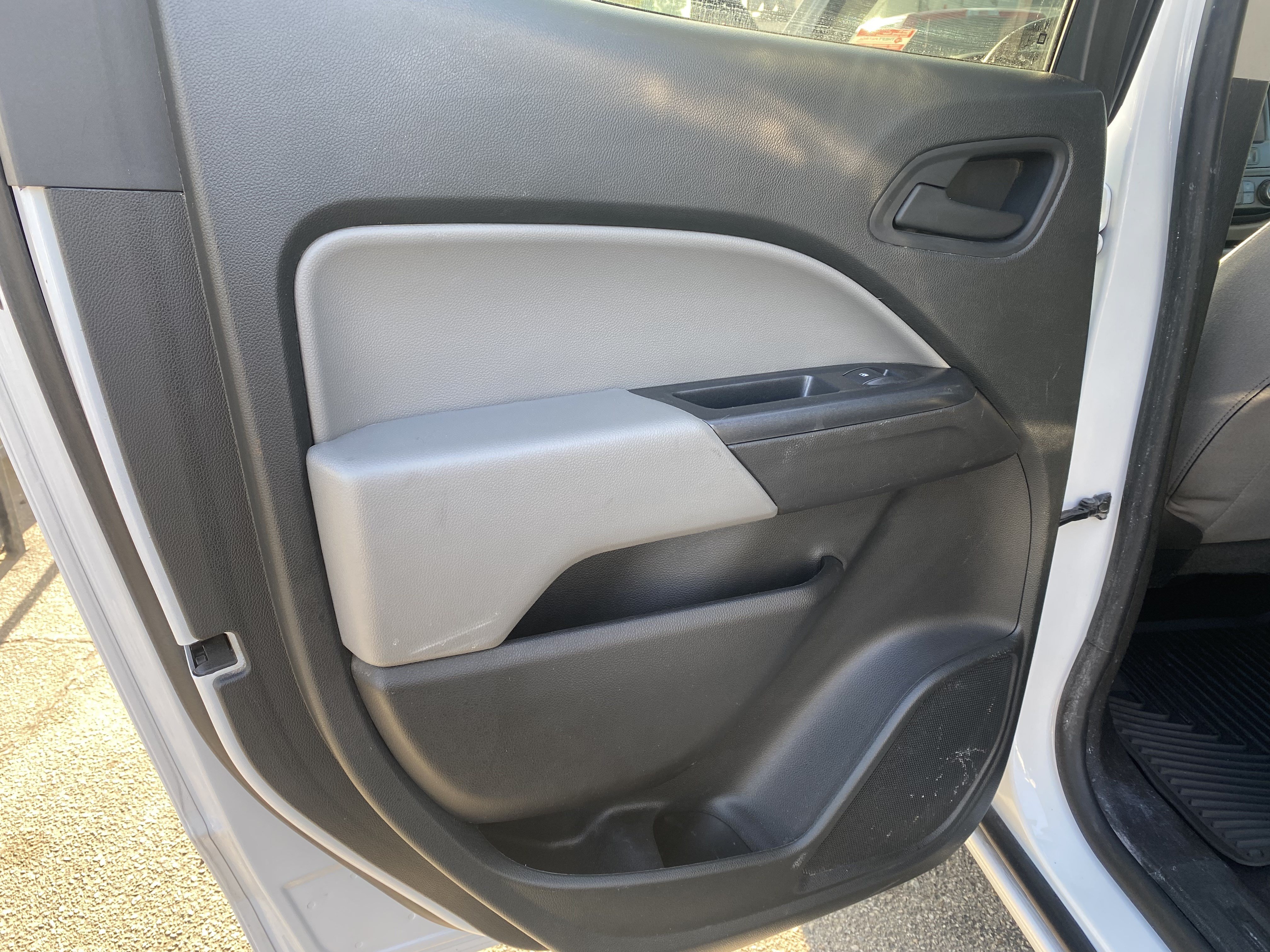 Used 2021 GMC Canyon Elevation Standard w/ Convenience Package RWD image 16