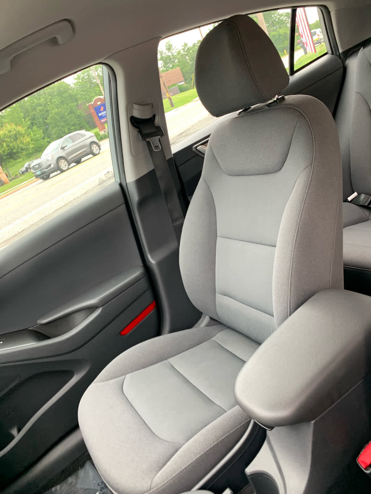 Used 2021 Hyundai Ioniq SEL FWD image 21