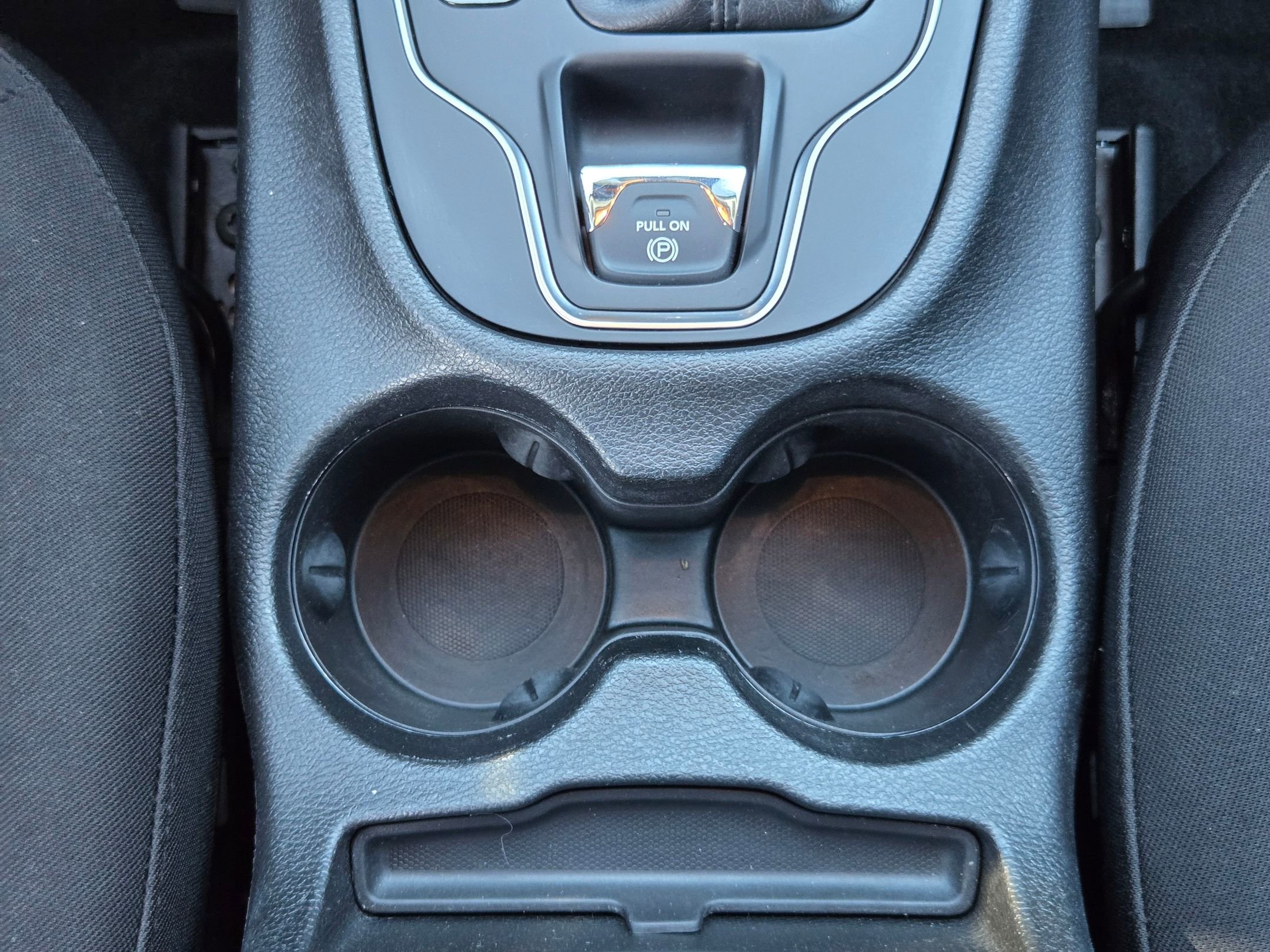 Used 2021 Jeep Cherokee Latitude image 14