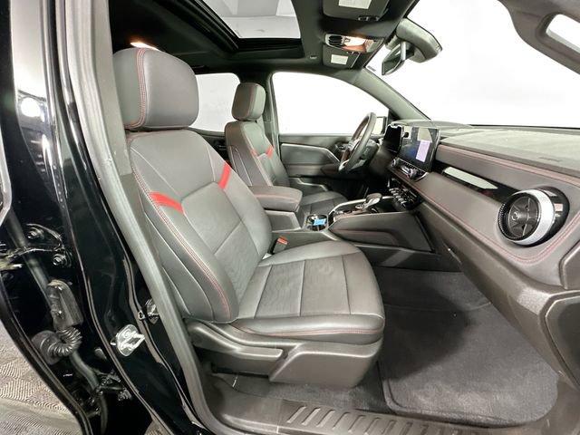 Used 2024 Chevrolet Colorado Z71 w/ Z71 Convenience Package 2 image 29