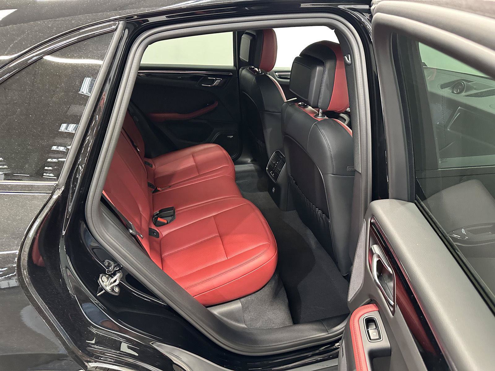 New 2026 Porsche Macan S AWD/4WD image 39