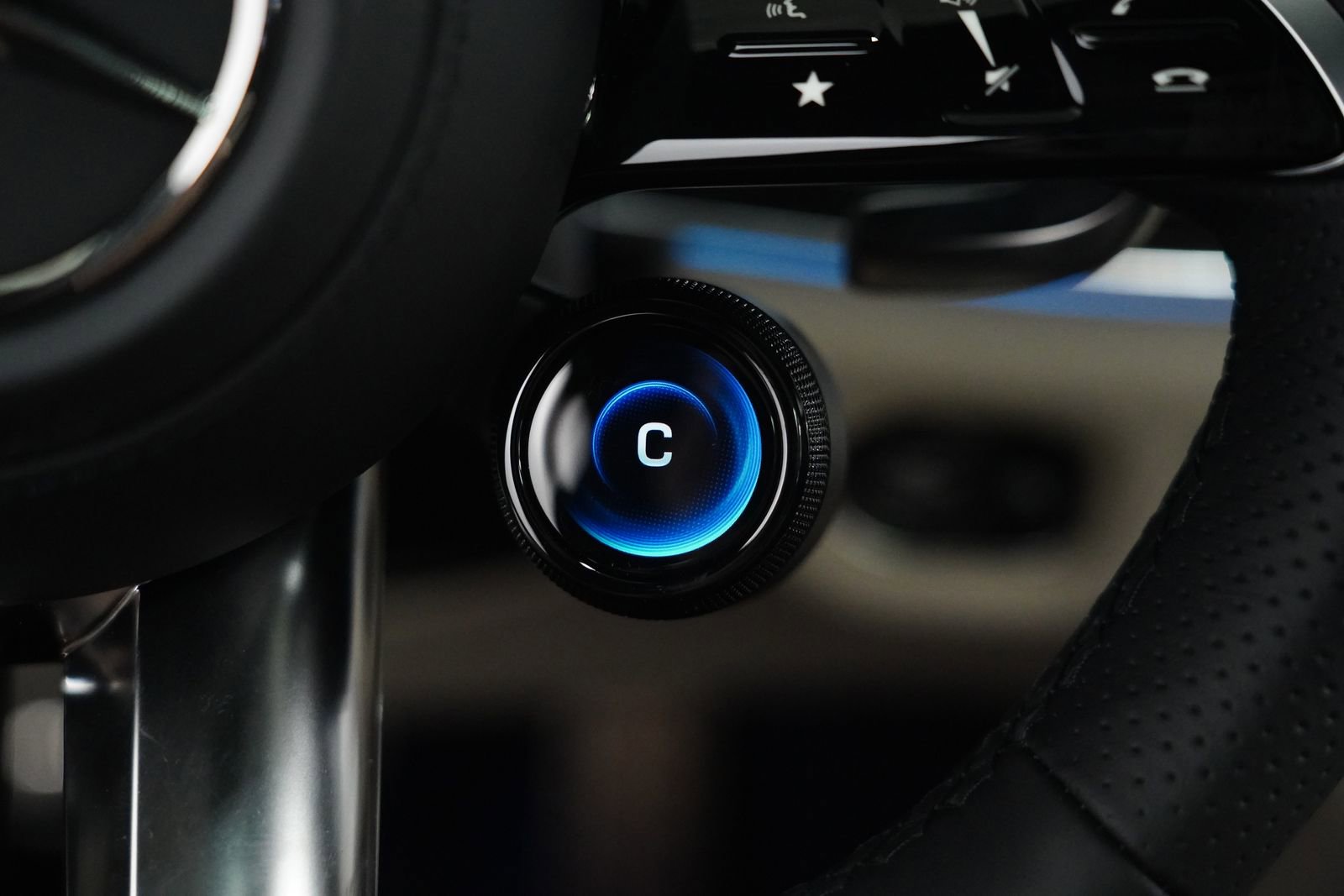 New 2026 Mercedes-Benz GLE 53 AMG 4MATIC Coupe image 23